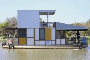 Mary River House Boats - Image 3