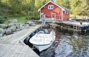 Nice Home in Farsund With 4 Bedrooms and Wifi - Image 5