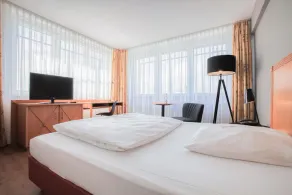 CityHotel Konigstrasse - Image 4
