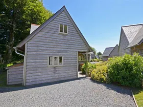 Modern, Comfortable Holiday Home in a Small Holiday Park - Image 4