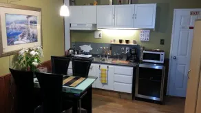 Heather Place Inn - Image 4