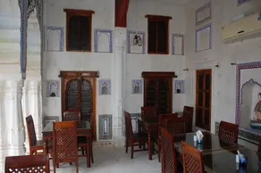 Hotel Ramgarh Fresco - Image 5