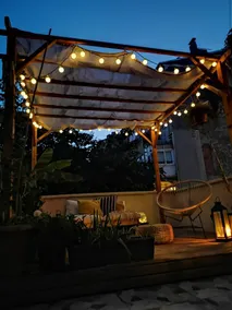 Eclectic Flat Near Metro With Terrace in Kadikoy - Image 3