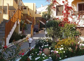 Sun Club Olympia - Image 2