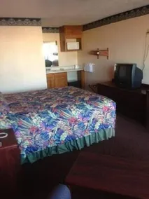 Delux Inn Motel - Image 4