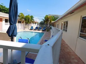Lauderdale Villas by the Sea - Image 4
