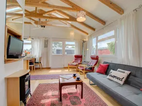 Tranquil Holiday Home in Saint Merryn With Terrace - Image 2