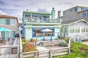 Spectacular Beachfront House by RedAwning - Image 4