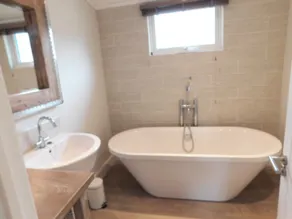 Lovely 5 Berth Lodge in North Walsham - Image 5
