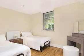 Wimbledon 2 Bedroom Apartment - Image 2