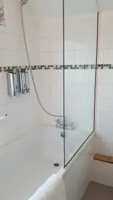 Sadlers Guest House - Image 2