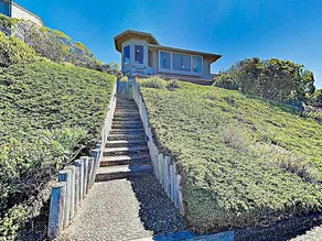 New Listing! Modern Beach Dream W/ Ocean Views 3 Bedroom Home - Image 3