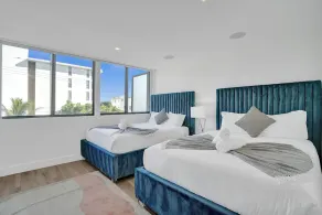 Up East Townhomes by Nomada Residences - Image 5