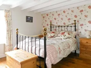 Rose Cottage - Image 3