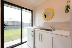 Euphoria House - Image 5