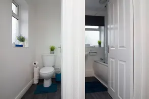 Contractor House & M54 & Free Parking by ComfyWorkers - Image 5