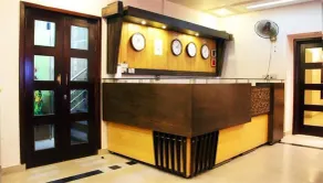 Silk Hotel - Image 2