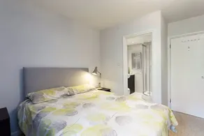 3 Bedroom Flat Near Whitechapel - Image 3