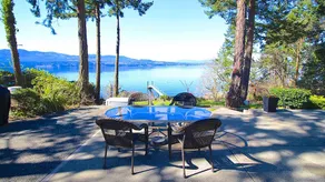 Sea Breeze Ocean Front Home - Image 4