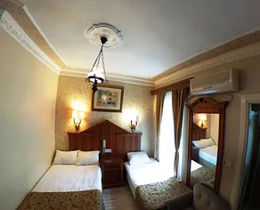 Tiyatro Hotel Oldcity - Image 3