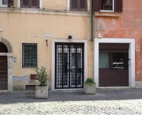 Wisteria Apartment - Image 5