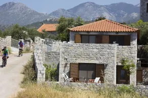 Mani-leonidashouses - Image 5