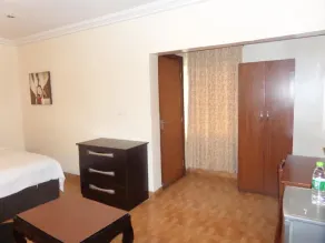 Baylis Suite - Image 2