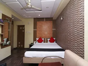 Hotel Heaven - Image 5