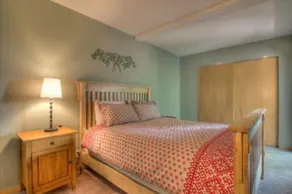Hansel House - Image 4