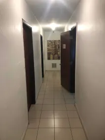 Zbunkz Little Havana Hostel - Image 3