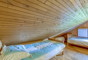 Chalet Snowflake IIa 20m From Ski Trail - Image 3