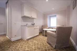 Real House Apartments B&B - Image 3