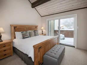 Meadow Ridge Townhome A - Image 5