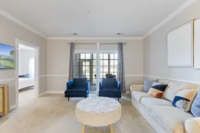 Stylish Golf / Beach Getaway - Image 2