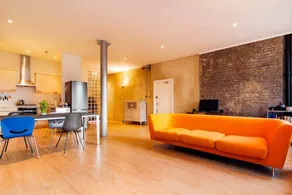 Trendy & Stylish Loft in Shoreditch - Image 3