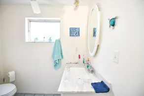 Barefoot Bungalow - Image 2