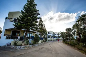LANGLEY RESORT ALMIRIDA BAY - Image 3