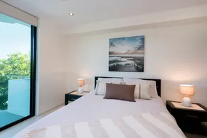 Stylish Beach Side Apartment - Unit 5 - 33 Lorikeet Drive - Image 4