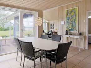 8 Person Holiday Home in Frederiksværk - Image 4