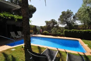 HomeHolidaysRentals Kylie - Costa Barcelona - Image 3