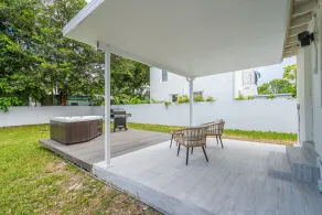 Upper Design District 3BD Home w/Jacuzzi and Backyard - Image 2