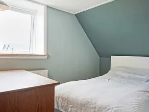 8 Person Holiday Home in Nexø - Image 4