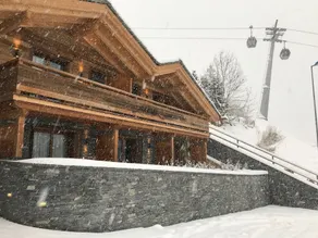 Una Lodge - Image 2