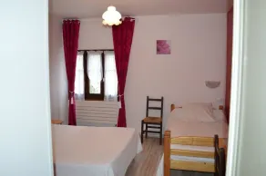 Auberge Les Glycines - Image 2