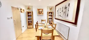 Amara House - Image 4