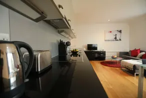 Stunning 2 bedroom flats in Kings Cross - Image 3