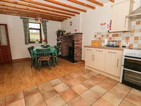 The Old Farmhouse - Image 5