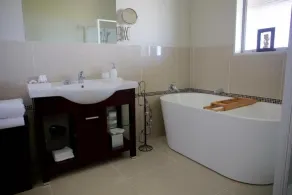 Lodore Lodge - Image 2