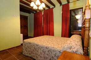Las Ollerias - Image 2