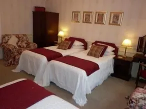 Comely Bank Guest House - Image 4